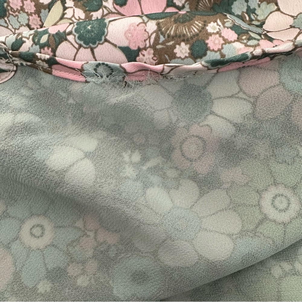 Cotton Candy Floral Skirt & Top Set Size M & L - Picture 9 of 12